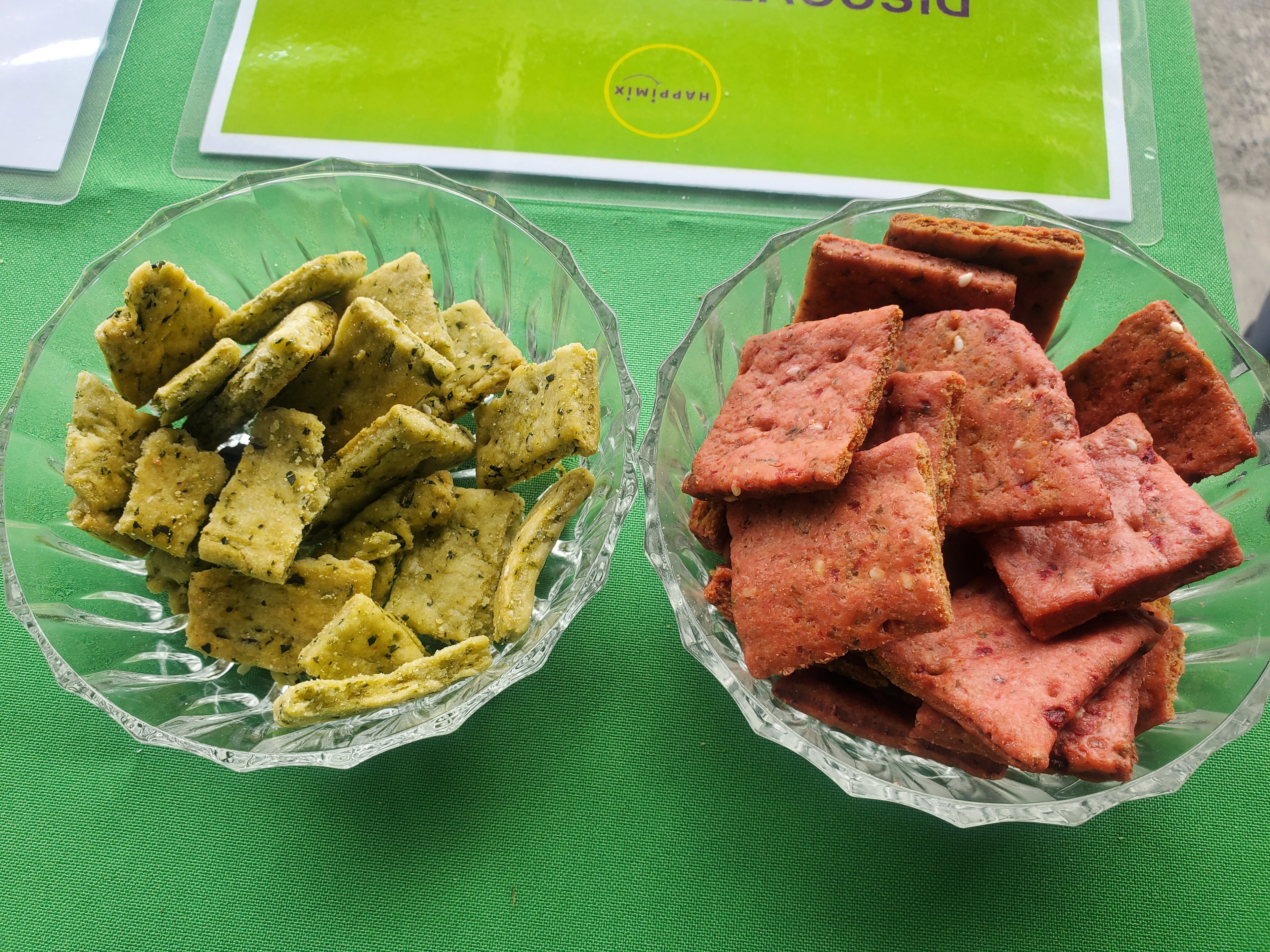 Spinach & Beets Crackers _0