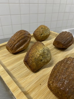 Earl Grey Madeleines