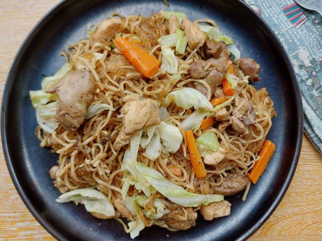 Mixed Pancit