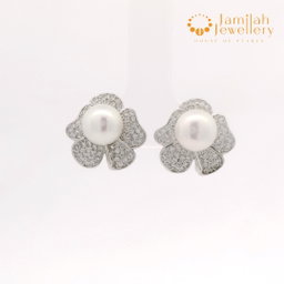 Silver 925 Stud Earrings with Freshwater Pearl