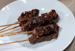 Beef Satay (25 Sticks)