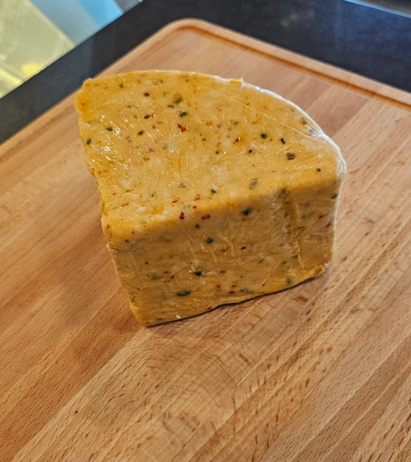 Cheese - Mexicana Chilli Cheddar (100g) _0