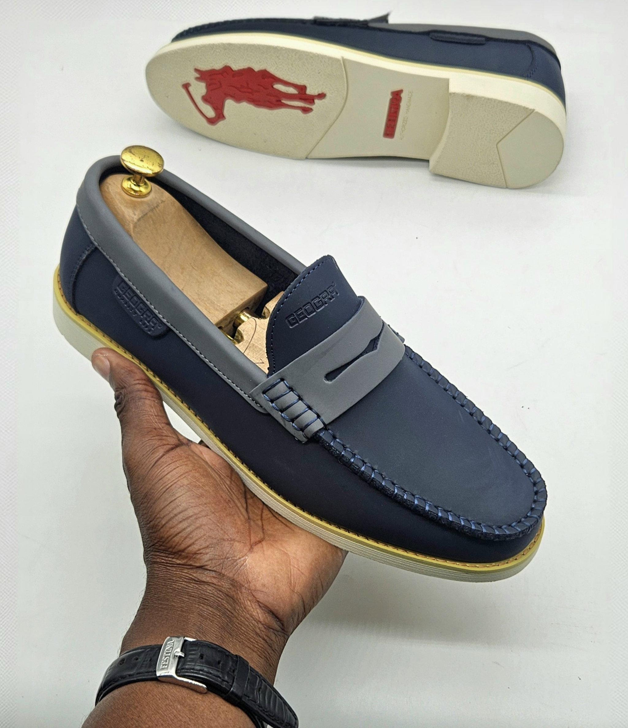 Mocassin ( XPF ) _3