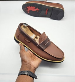 Mocassin ( XPF ) 