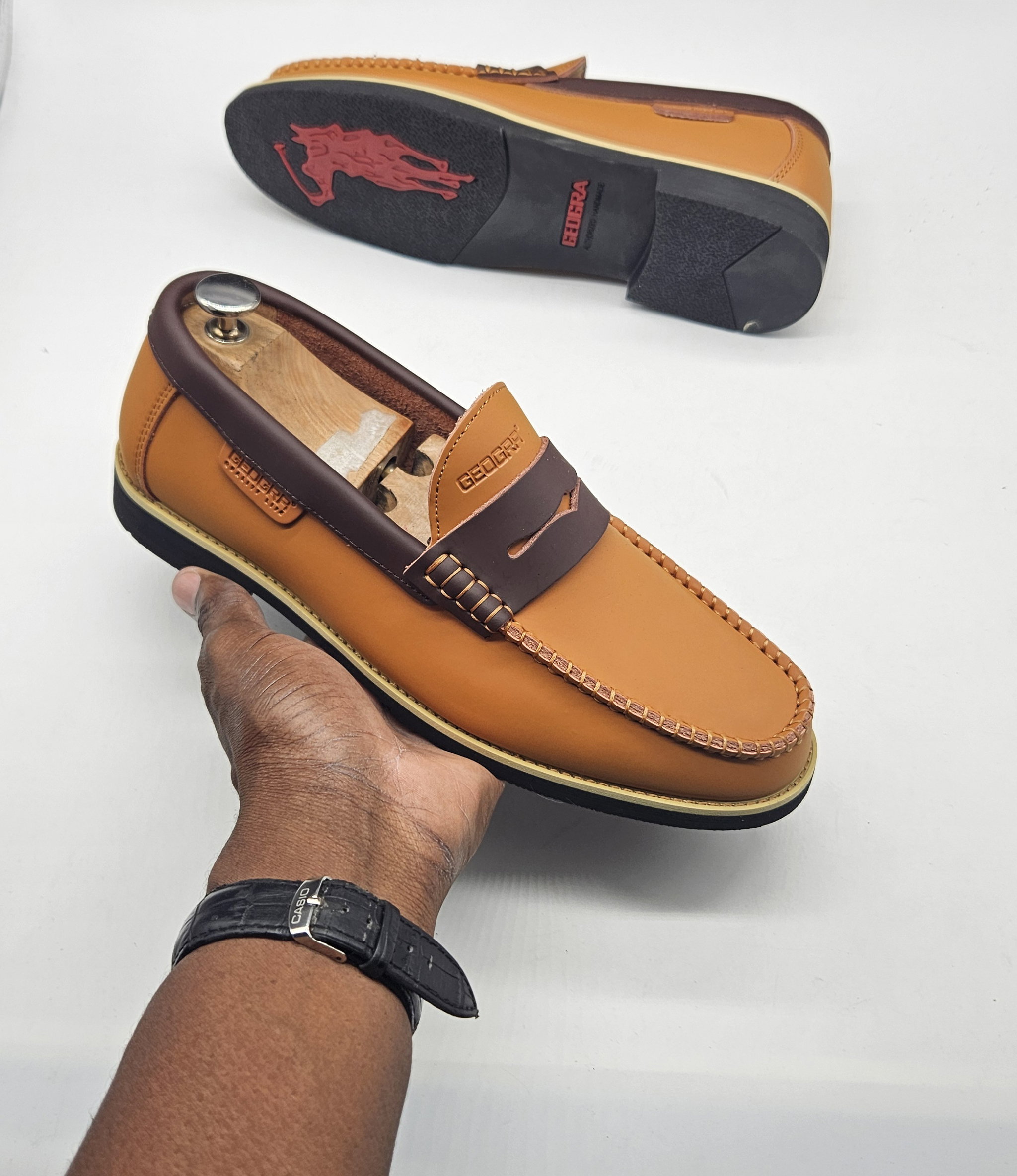 Mocassin ( XPF ) _5