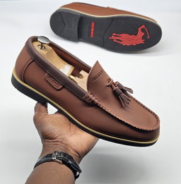 Mocassin ( XPF ) 