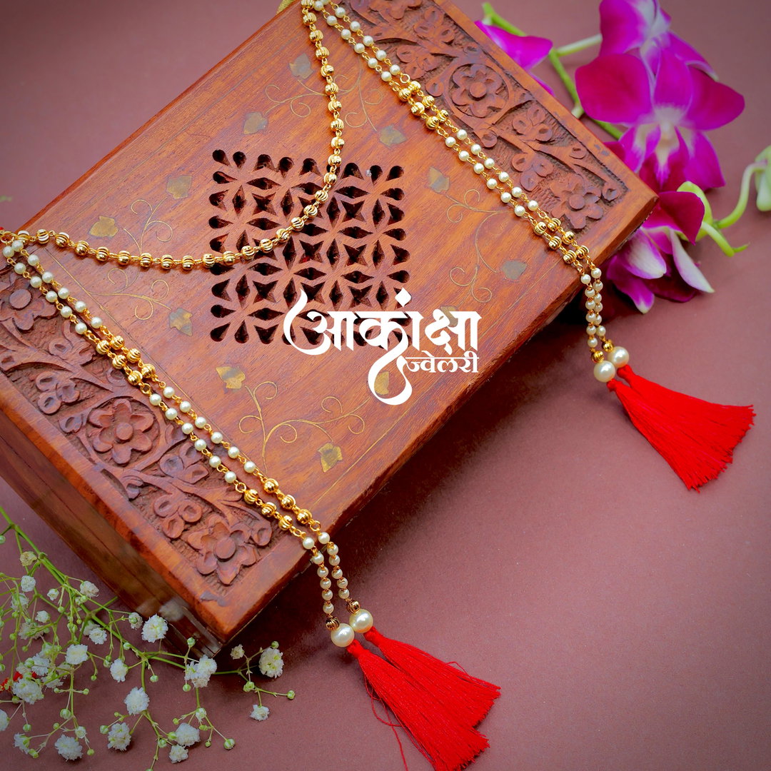 Suvarnavanti Mundavalya Set (Bride & Groom)
