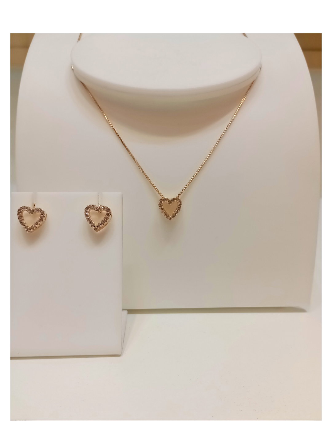 Conjunto Coração Micro Zircônia banhado a Ouro 18k