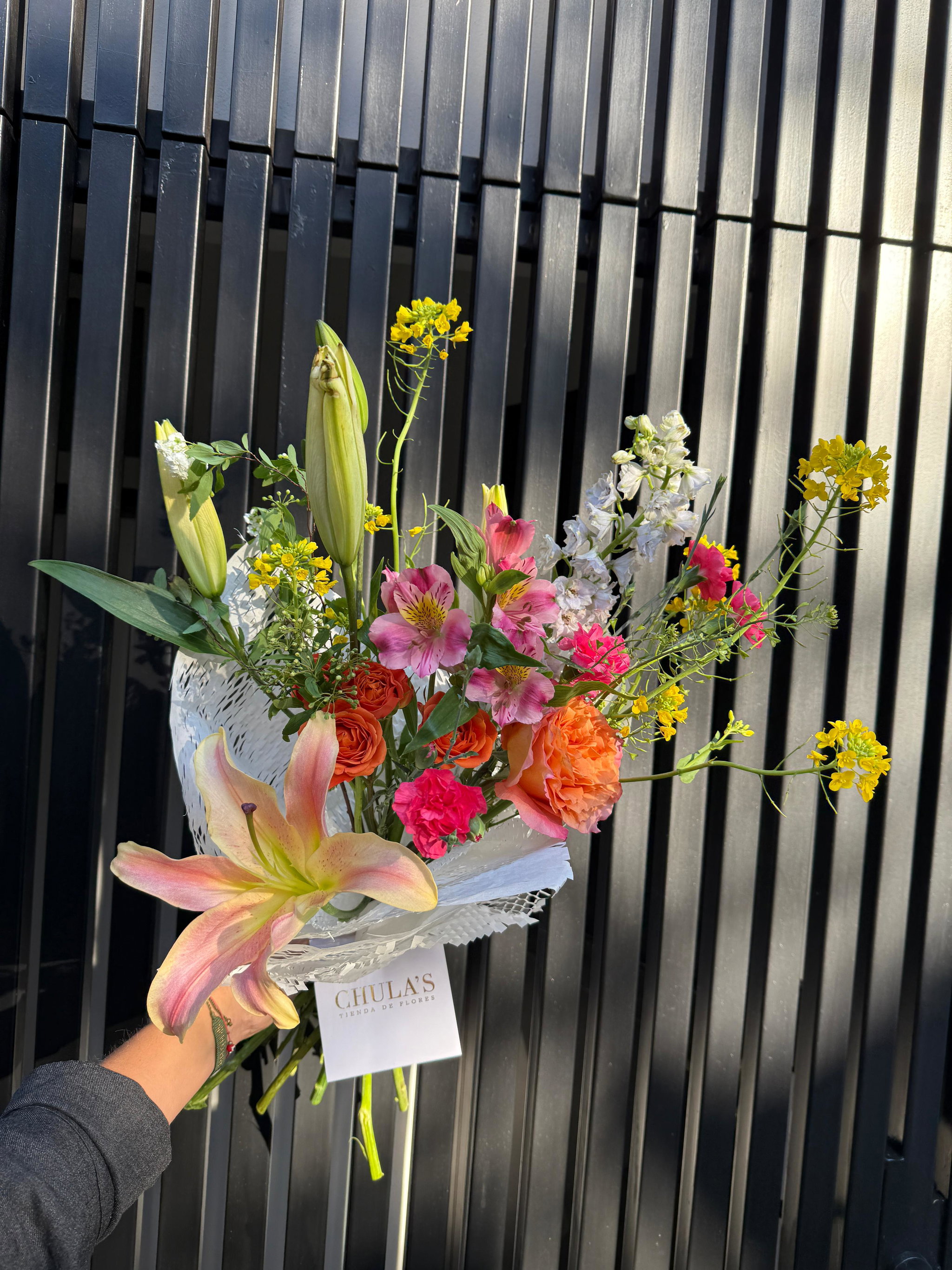 Spring bouquet M_0