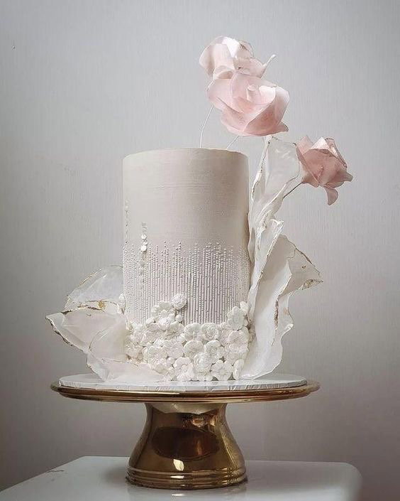    6 inches Decadent Fondant Cake_1