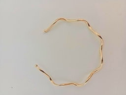 Bracelete Ondulado banhado a Ouro 18k