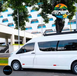 Microbus Toyota -2025
