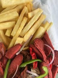 Bebe yam combo ( yam chips , chicken  and gizzard ) _0
