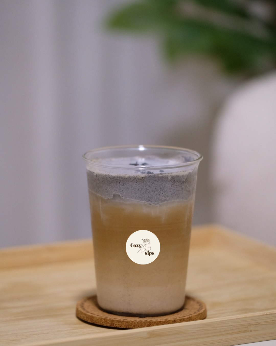 Iced Black Sesame Latte_0