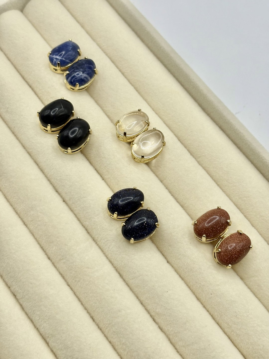 Aretes Anne