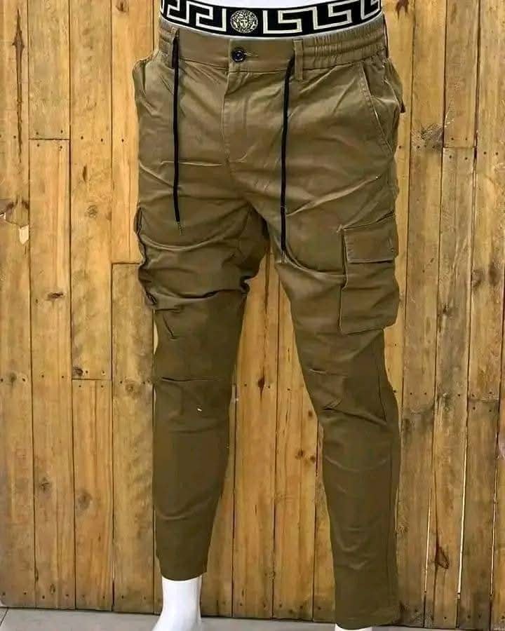 Khaki brown cargo pant