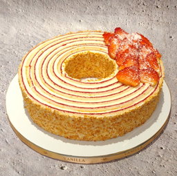 Strawberry Roulade Cake