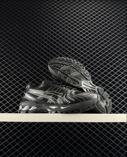 ASICS GEL KAYANO 14 ‘All Black’