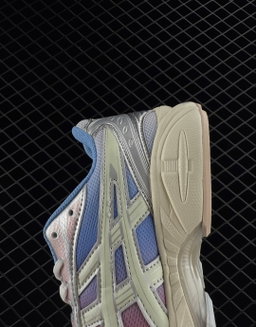 ASICS GEL KAYANO 14 ‘Baked Pink/Cream’
