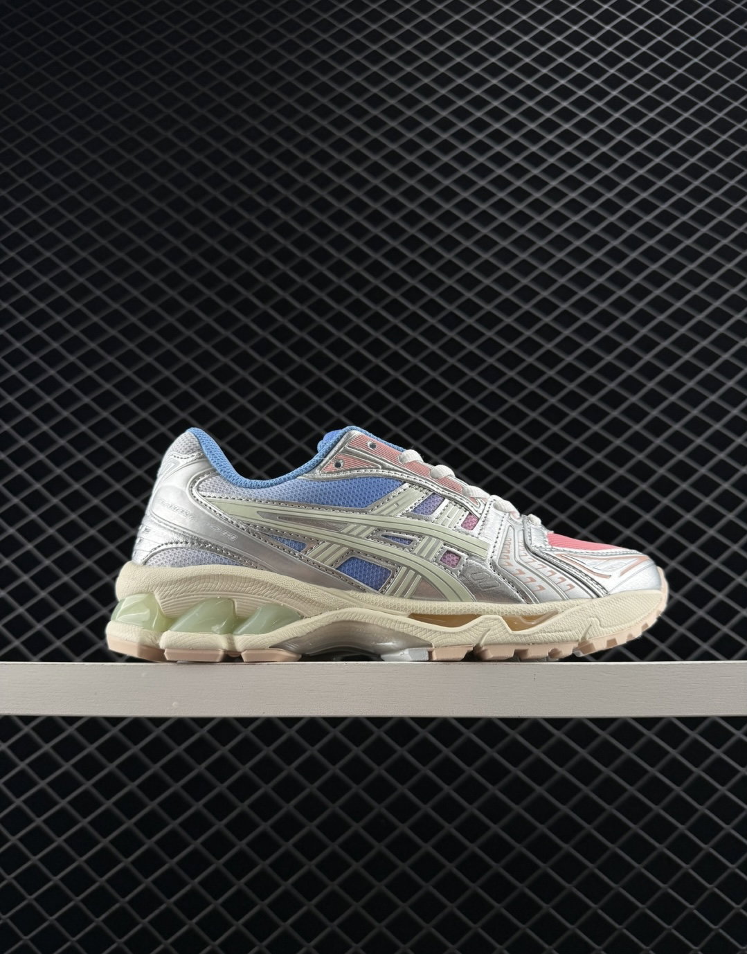 ASICS GEL KAYANO 14 âBaked Pink/Creamâ