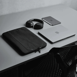 ALPAKA Elements Laptop Sleeve