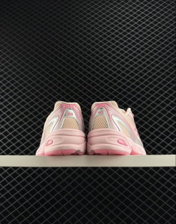 NEW BALANCE 740 ‘Pink’