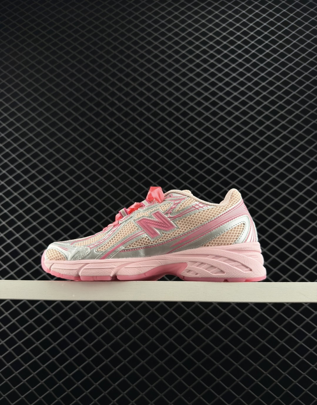 NEW BALANCE 740 ‘Pink’_1