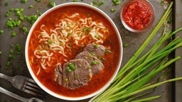 Instant  Soup Noodles with beef