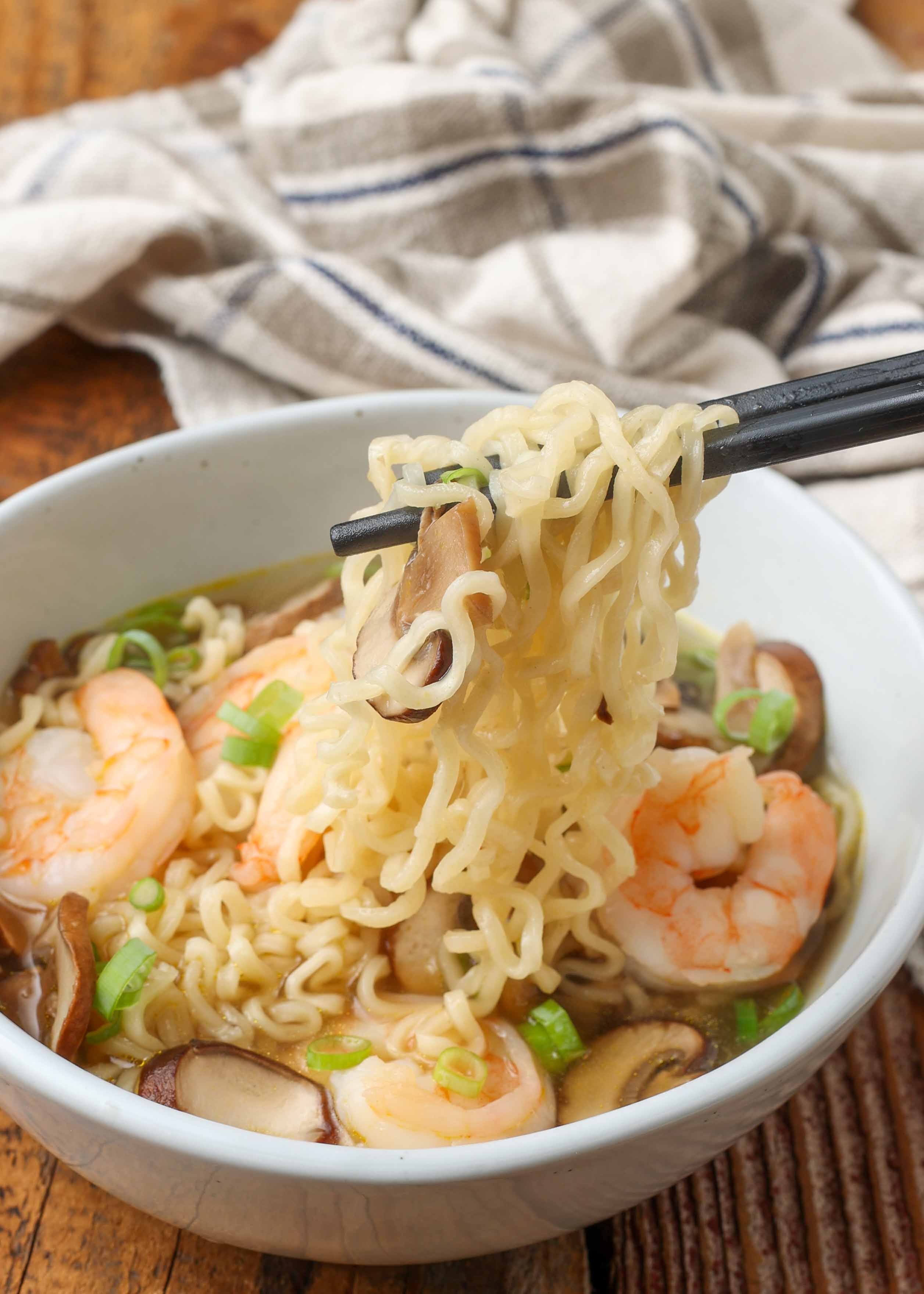 Instant  Soup Noodles with shrimps