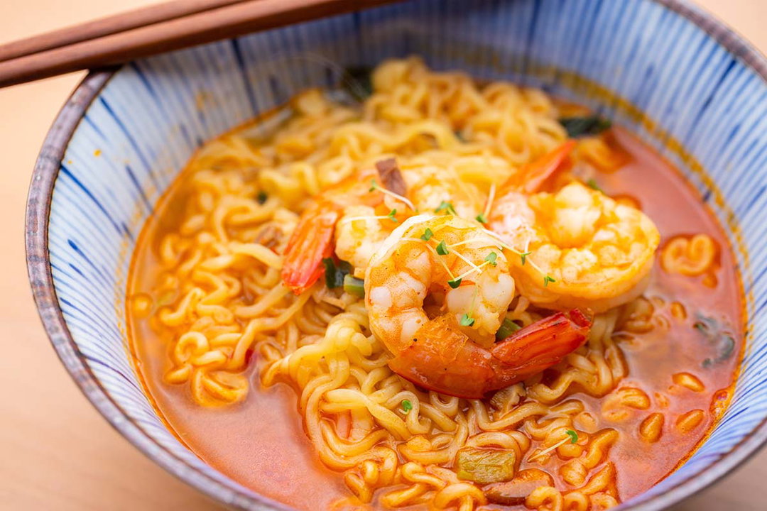 Instant Soup Noodles with prawns