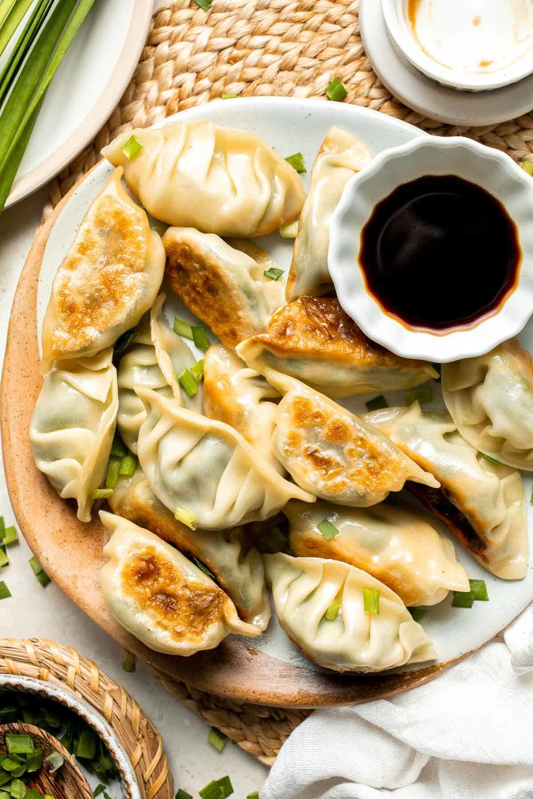 Fried/Boild Beef Dumplings with Sauce
