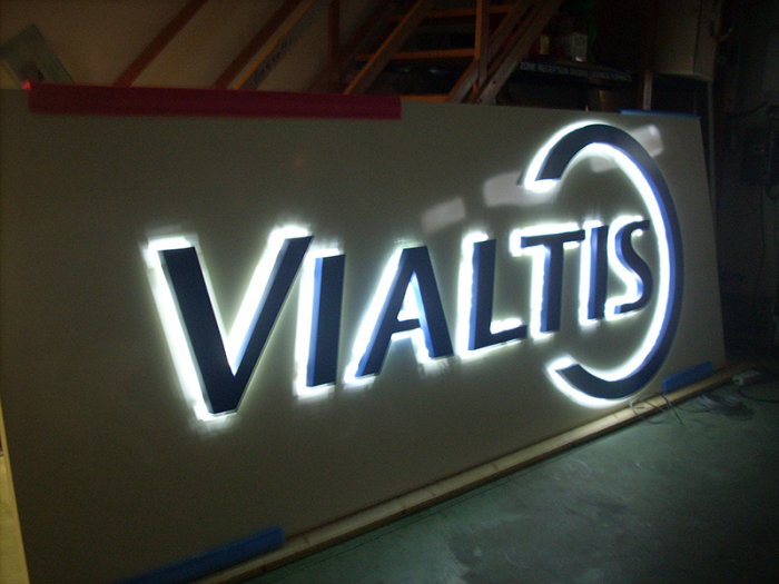 LED Letter Signs - Illuminated Impact for Your Brand_4