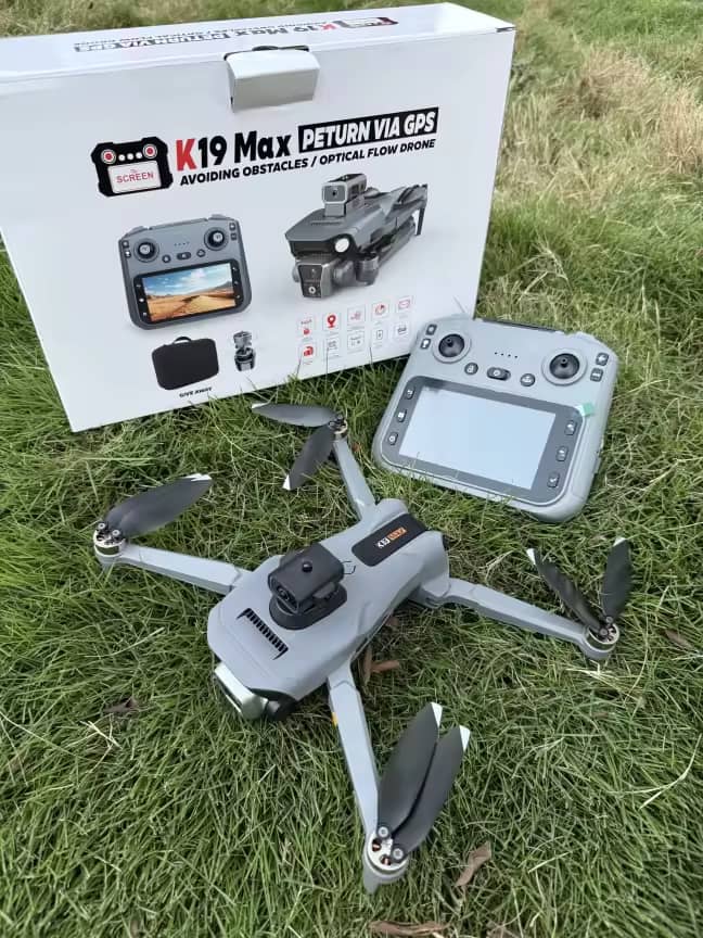 DJI Mini 5 Pro Fly More Combo Plus avec DJI RC 2, drone avec caméra, CMOS de 2,5 cm, drone 4K pour débutants, détection d'obstacles, ActiveTrack 360°, rotation du cardan à 225°, durée de vie prolongée_2