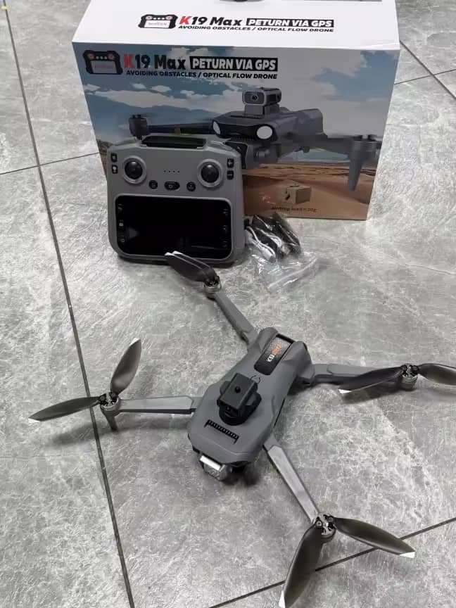 DJI Mini 5 Pro Fly More Combo Plus avec DJI RC 2, drone avec caméra, CMOS de 2,5 cm, drone 4K pour débutants, détection d'obstacles, ActiveTrack 360°, rotation du cardan à 225°, durée de vie prolongée_3