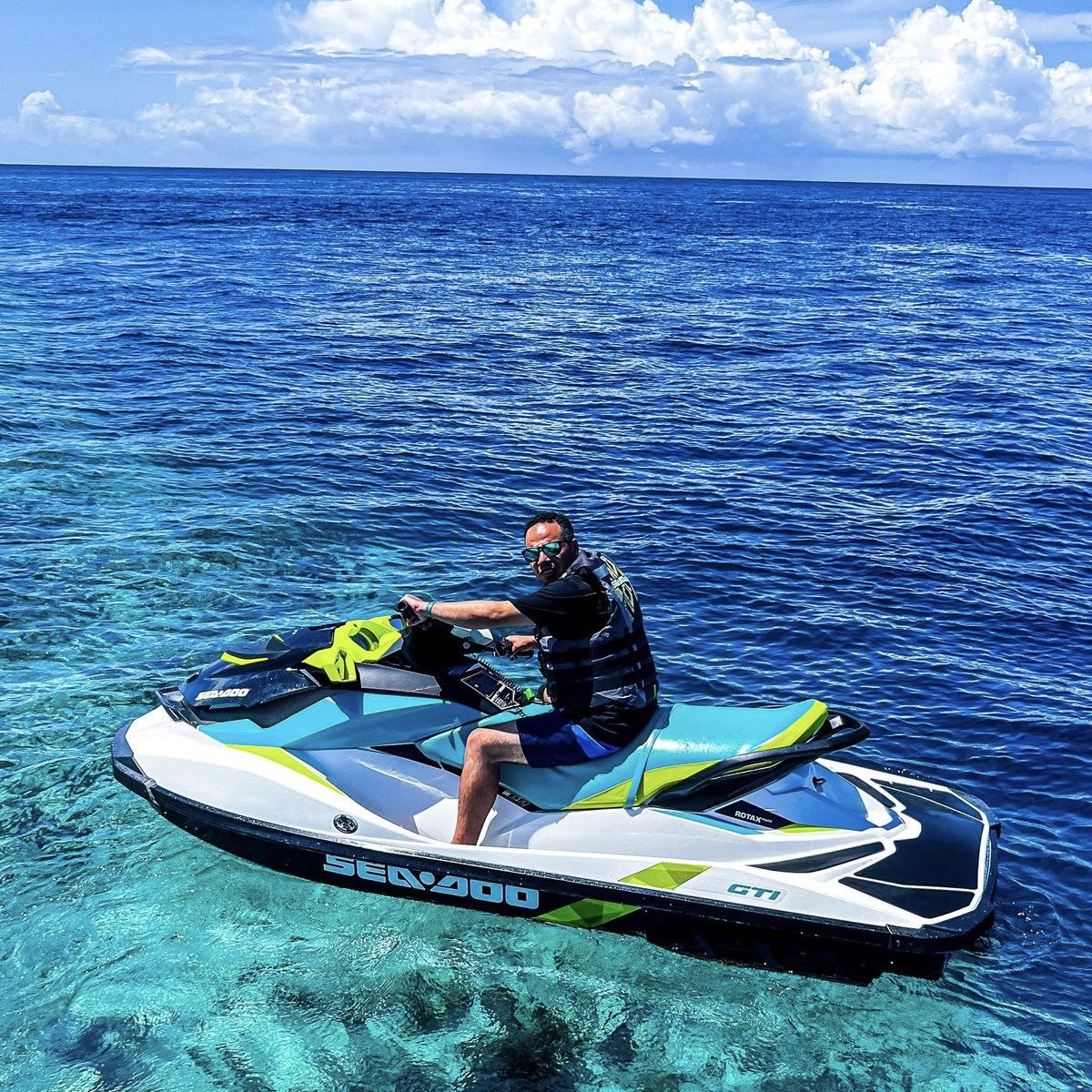 Jet ski - الدراجة المائية _0