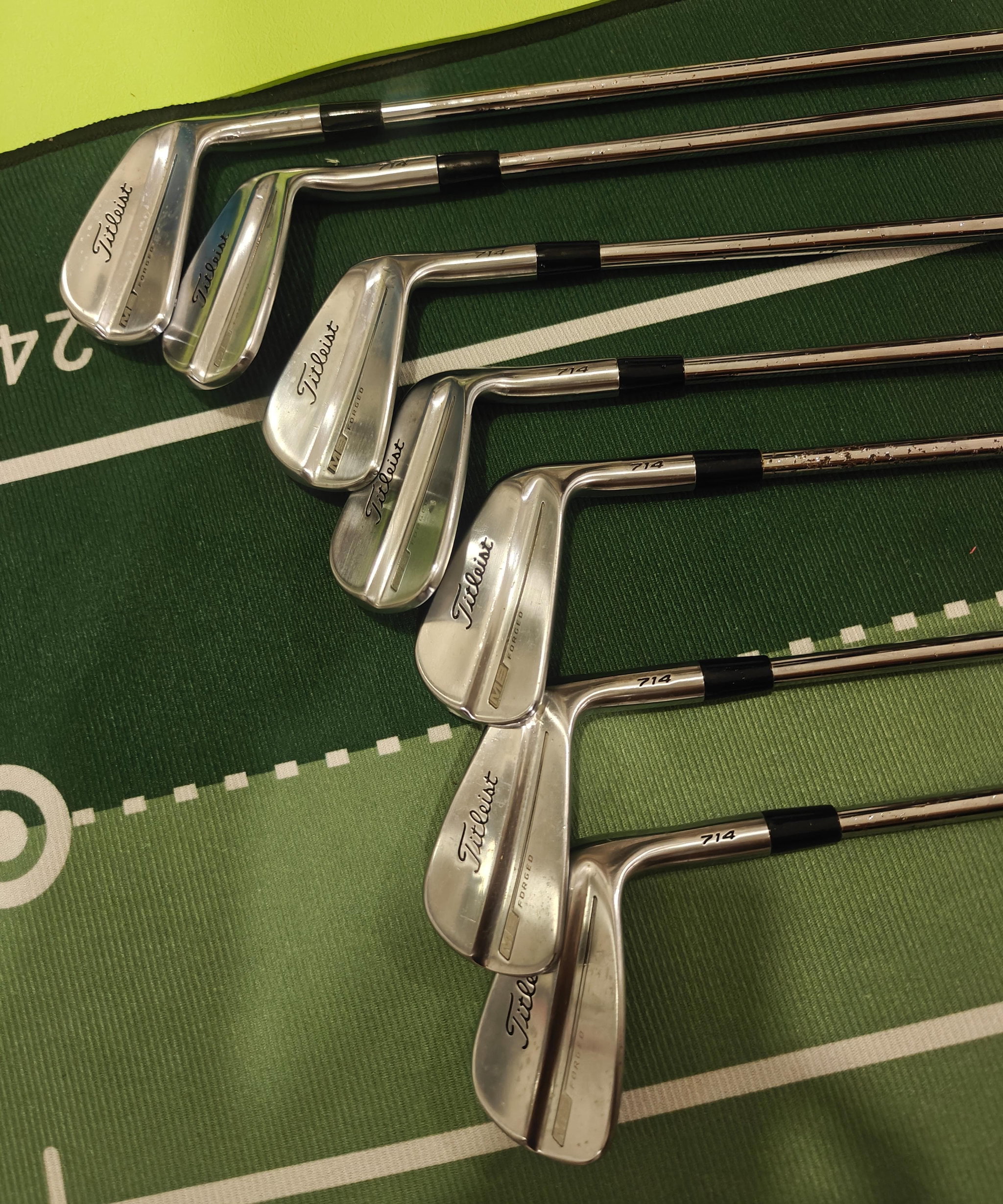 Titleist MB 714 Iron Set_4