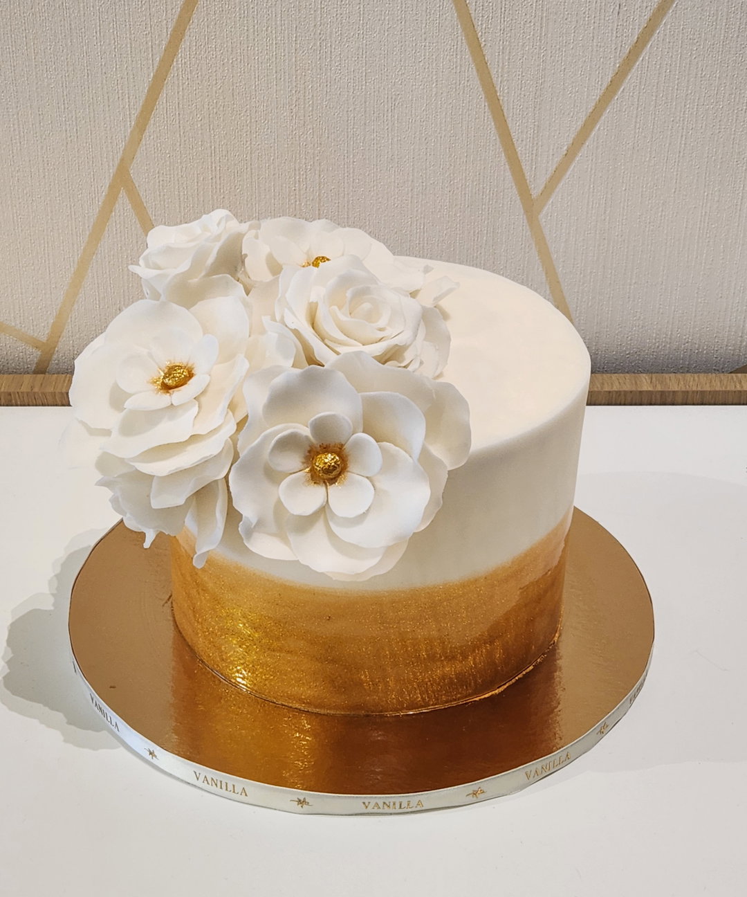 White Bouquet Cake