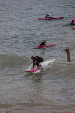 Surf Lessons For Beginners 