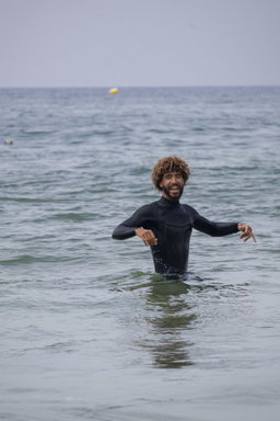 Surf Lessons For Beginners 