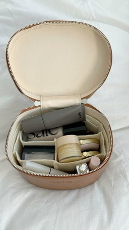 Charlotte Make up 
