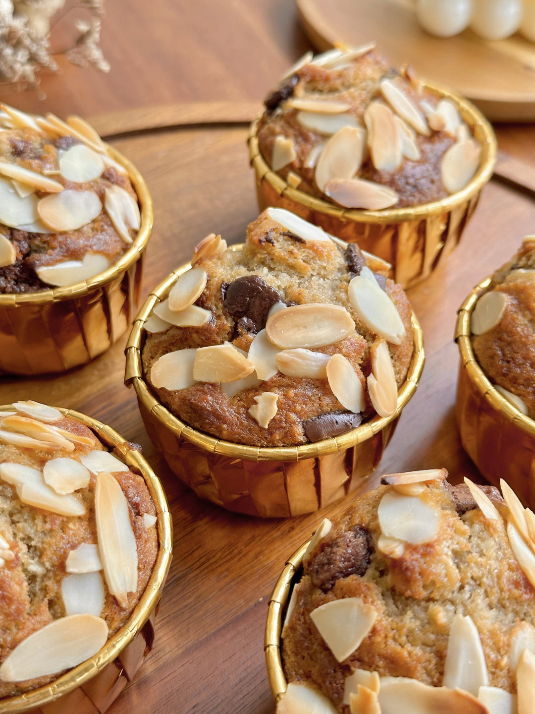 Almond Muffin Box