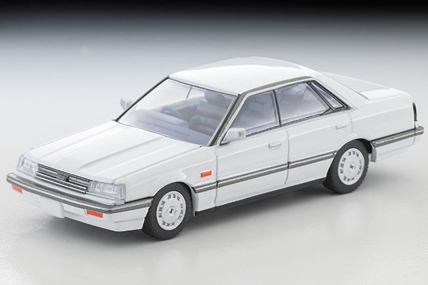 TLVN MODEL 1/64 NISSAN SKYLINE 4 DOOR HARDTOP 1800 PASSAGE_1