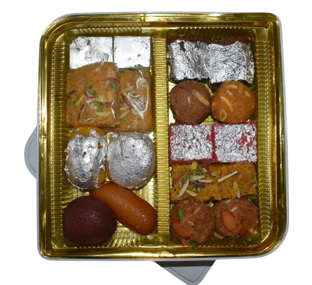 Assorted Sweets Tin - (Royal) 800gms
