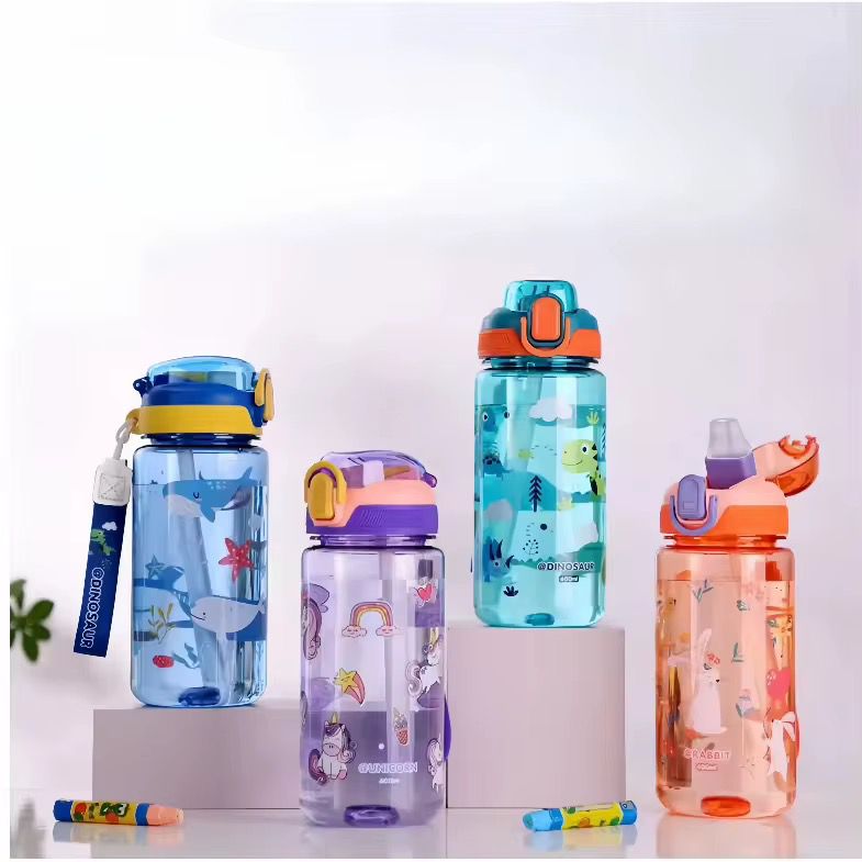 Gourde Enfant Illustrée avec Paille - 600ml (Code Article : BCB_0177)_0