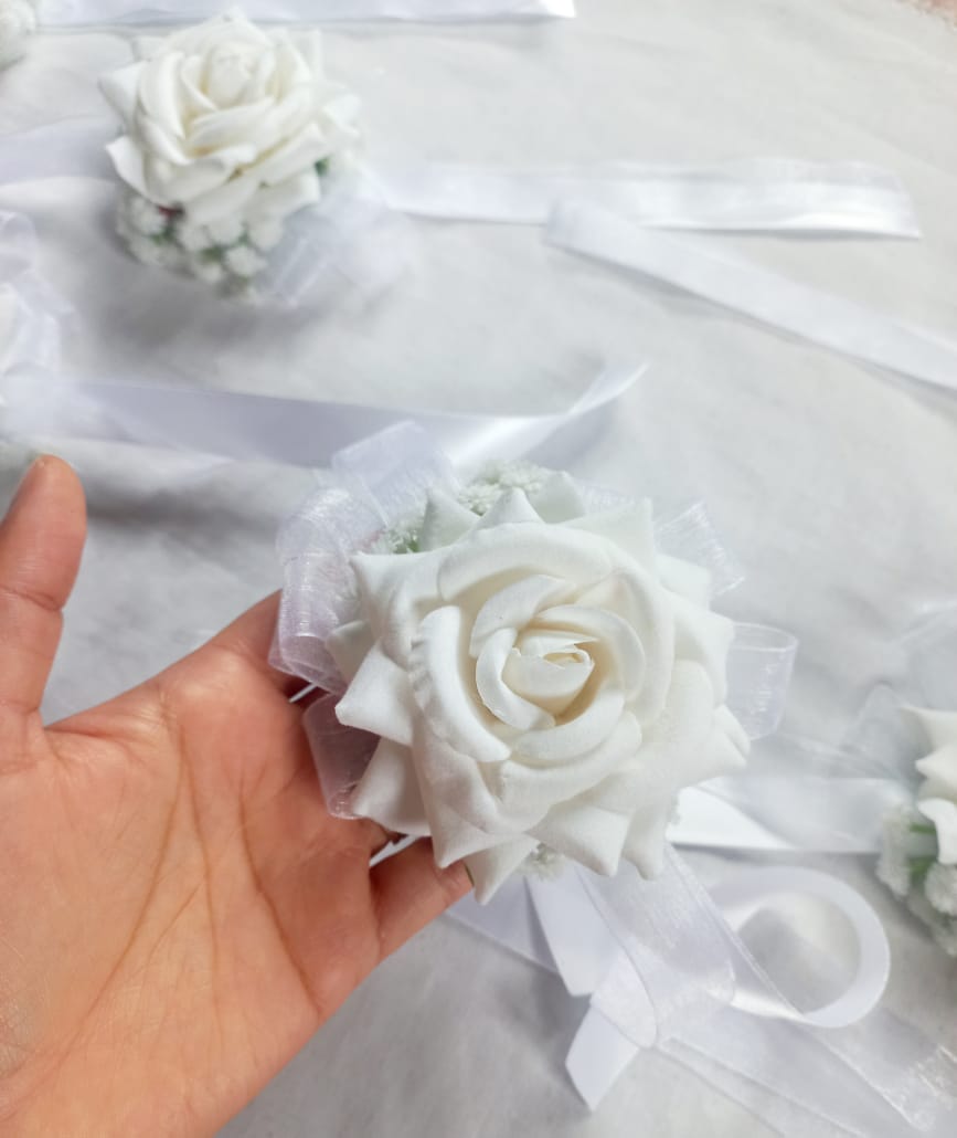 🌹 Kirsty Corsage_1