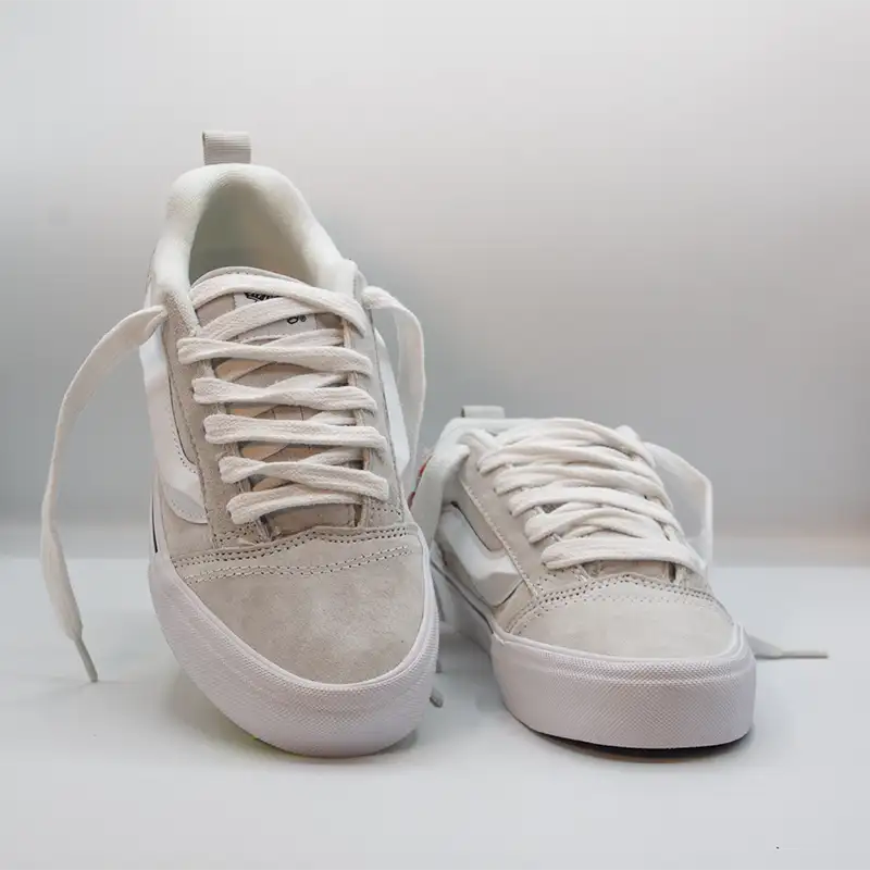 Vans Knu Skool White Sneakers GS82_1