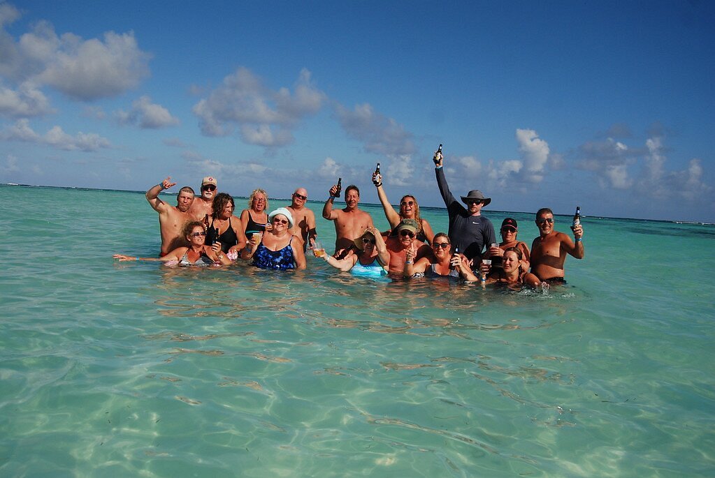 Ojos indigenas y catamaran _5