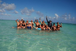 Ojos indigenas y catamaran 