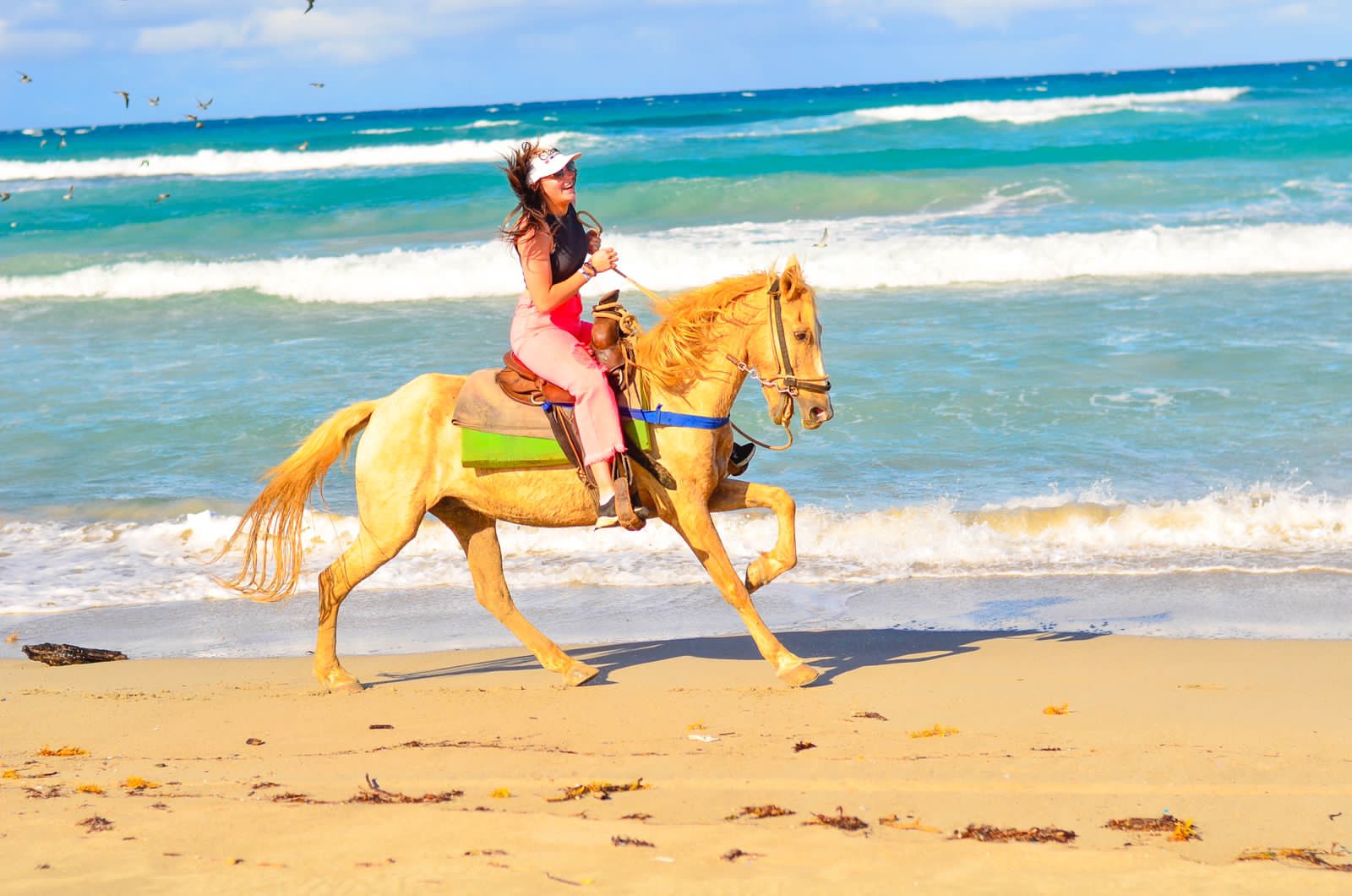 Paseo a Caballo con playa Macao_4