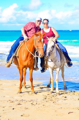 Paseo a Caballo con playa Macao